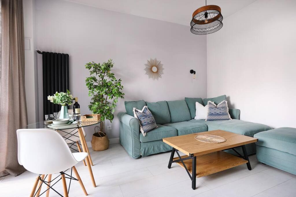 Saska Kepa -Ul. Francuska 2' Min Apartment วอร์ซอ ภายนอก รูปภาพ
