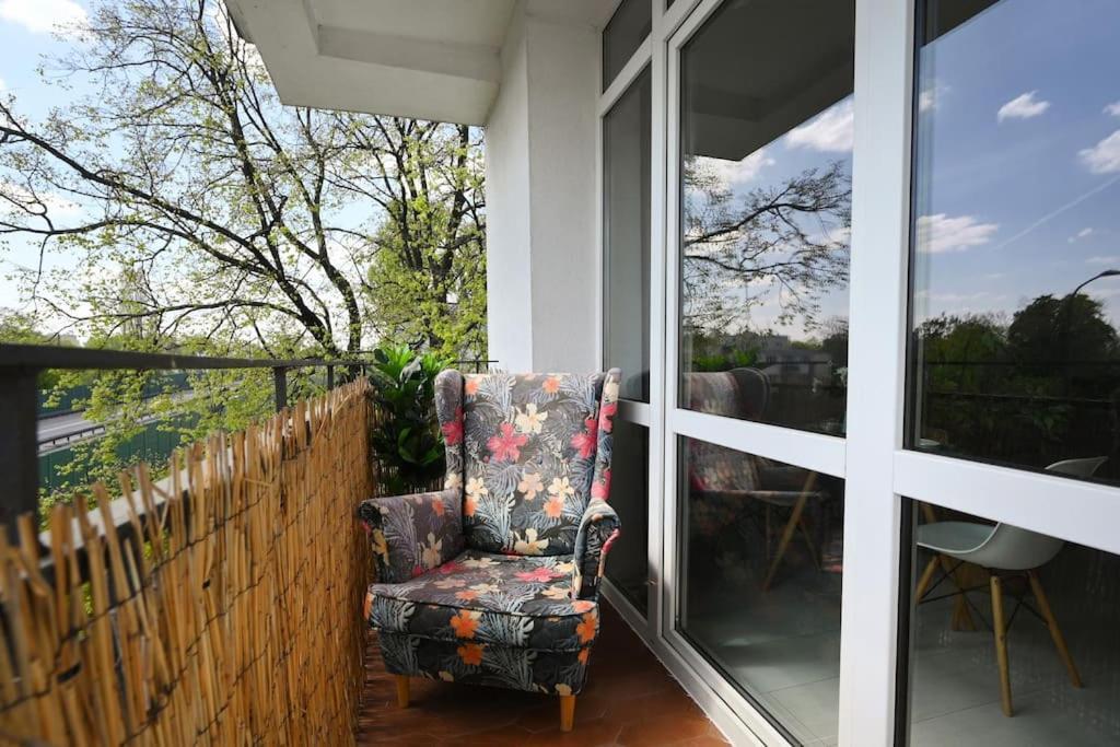 Saska Kepa -Ul. Francuska 2' Min Apartment วอร์ซอ ภายนอก รูปภาพ