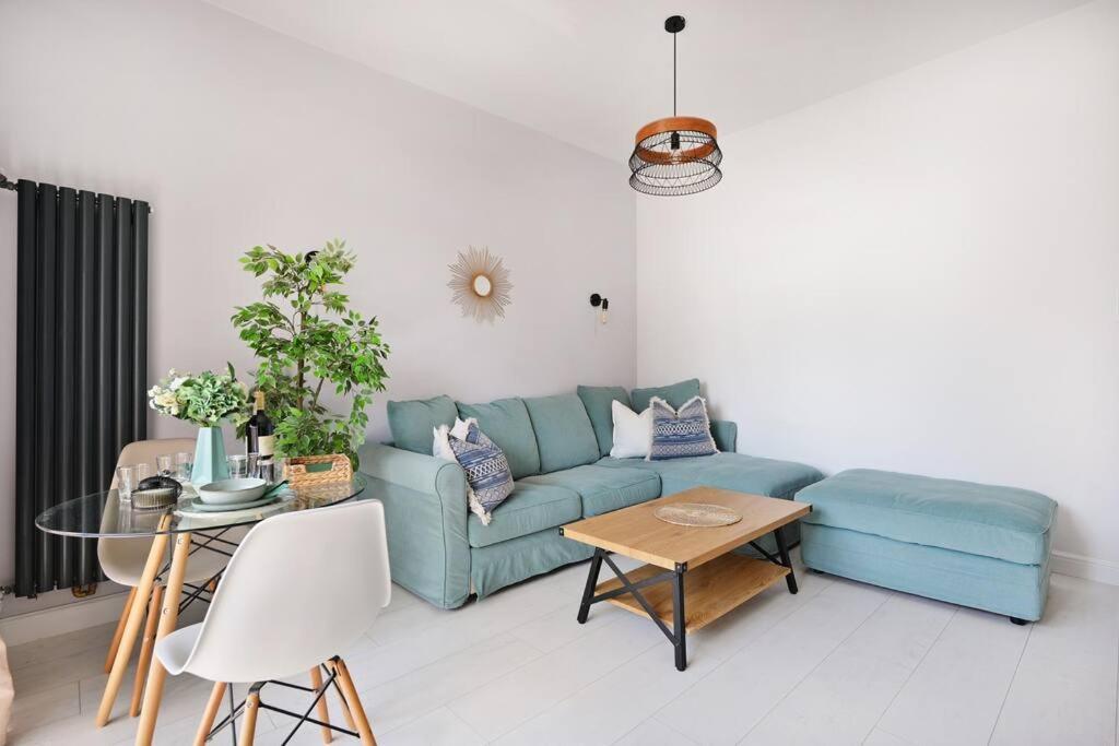 Saska Kepa -Ul. Francuska 2' Min Apartment วอร์ซอ ภายนอก รูปภาพ