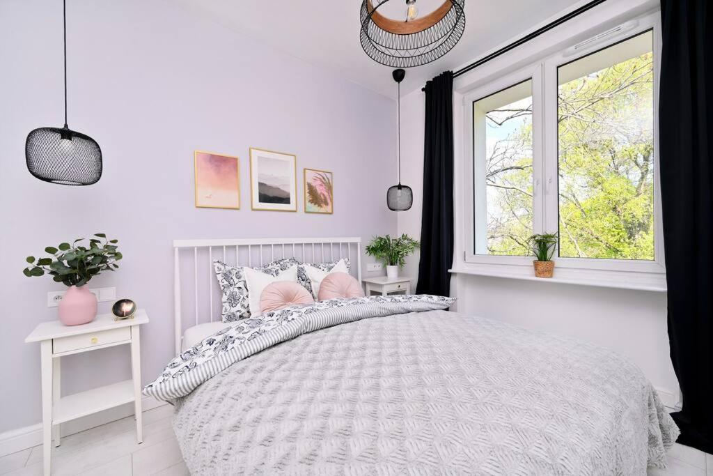 Saska Kepa -Ul. Francuska 2' Min Apartment วอร์ซอ ภายนอก รูปภาพ