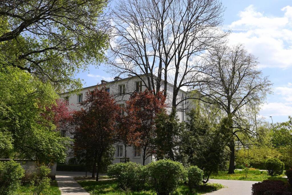 Saska Kepa -Ul. Francuska 2' Min Apartment วอร์ซอ ภายนอก รูปภาพ